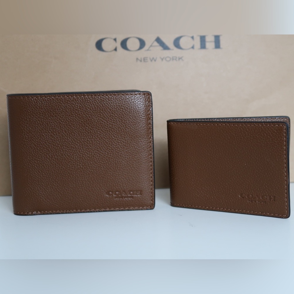 NWT Coach 3-in-1 wallet